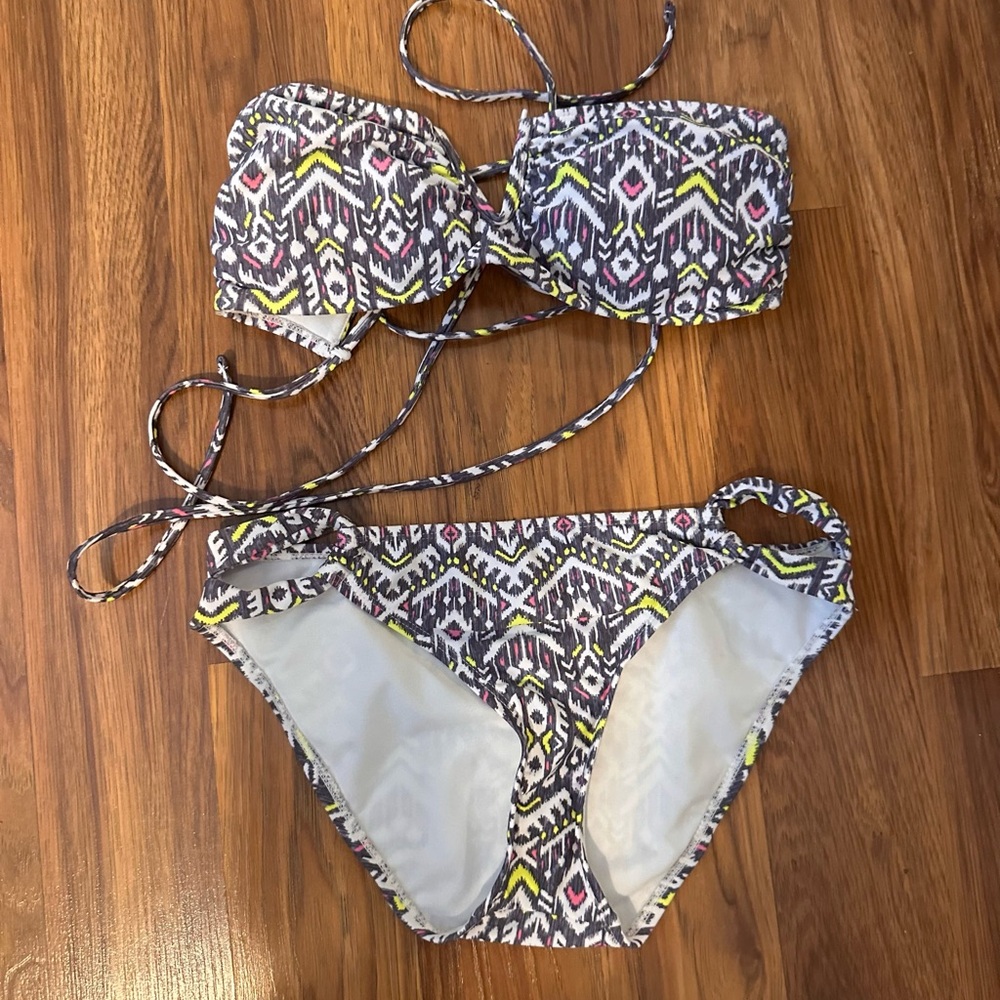 XHILARATION-TWO PIECE SWINSUIT